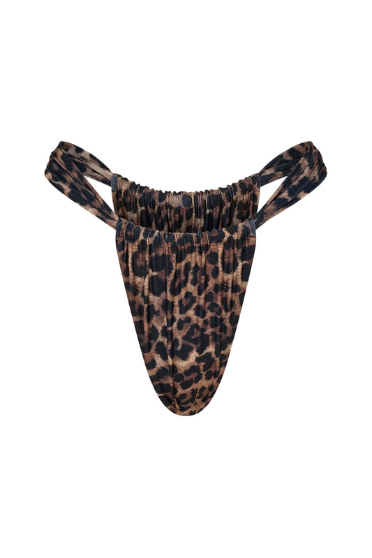 Nia Bottom - Leo